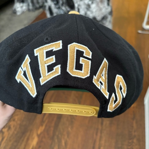 Las Vegas Golden Knights Hat - Picture 4 of 8